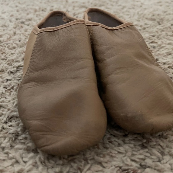 Bloch toddler 11.5 tan jazz shoes - Picture 3 of 6